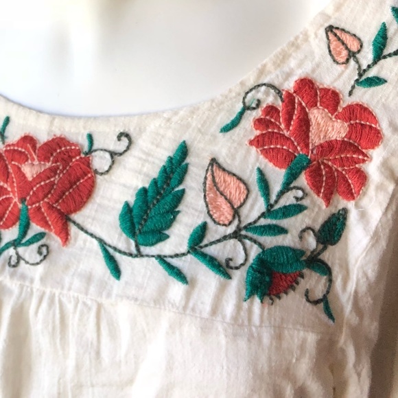 Lucky brand rare style peasant top w/detail stich - Picture 3 of 7